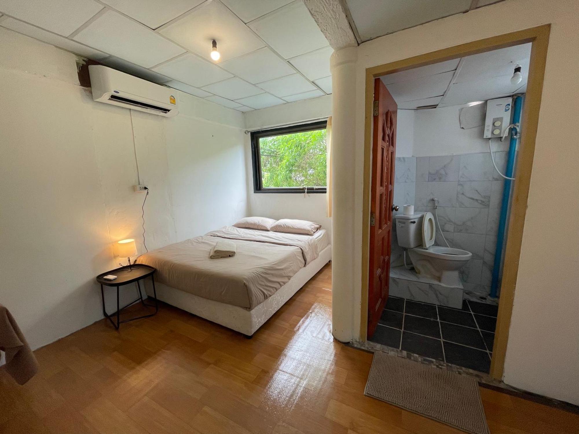 Budget Room Koh Phangan Pier With Ac Buitenkant foto
